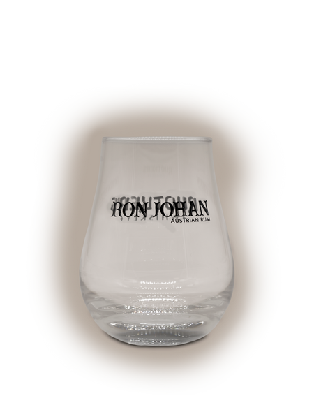 Glas Ruotkers Whiskey und Ron Johan Rum